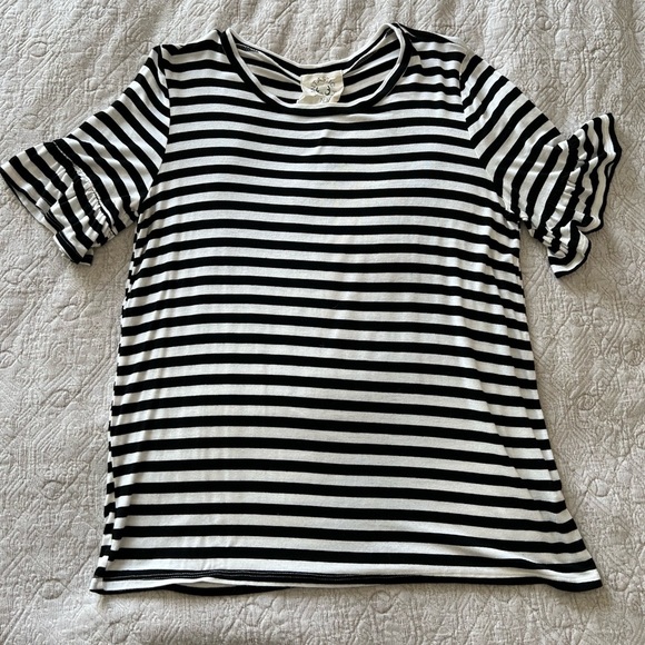 Fantastic Fawn Black & White Stripes Shirt Size L - Picture 1 of 1
